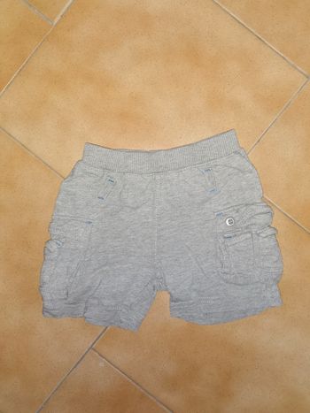 Short gris poches 12mois