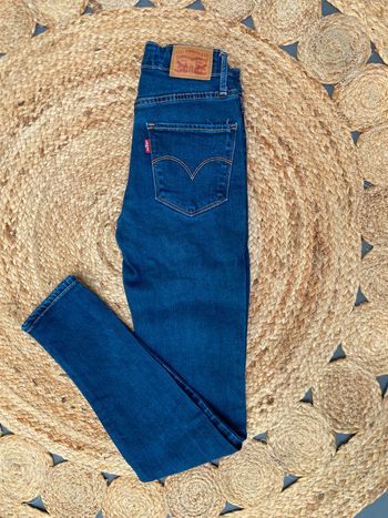 Jean fille femme w25 L32 levi’s