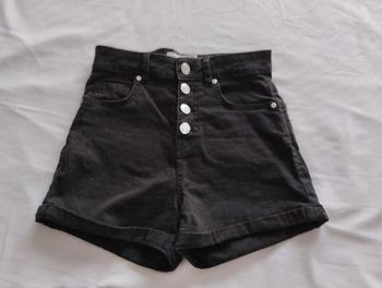Short skinny taille 34
