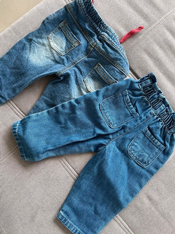 2 Jeans 6 mois - photo numéro 2