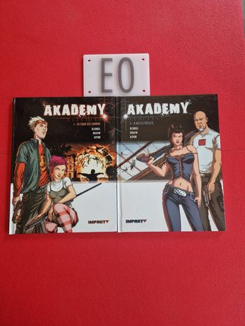 Lot de 2 bd akademy 1 et 2,EO