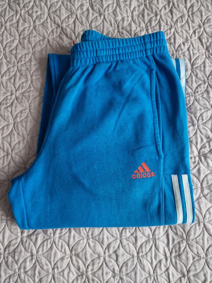 Pantalon Adidas taille m - photo numéro 2