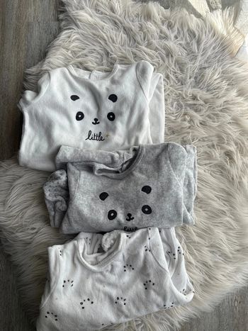 Lot de 3 pyjama neuf 2 ans