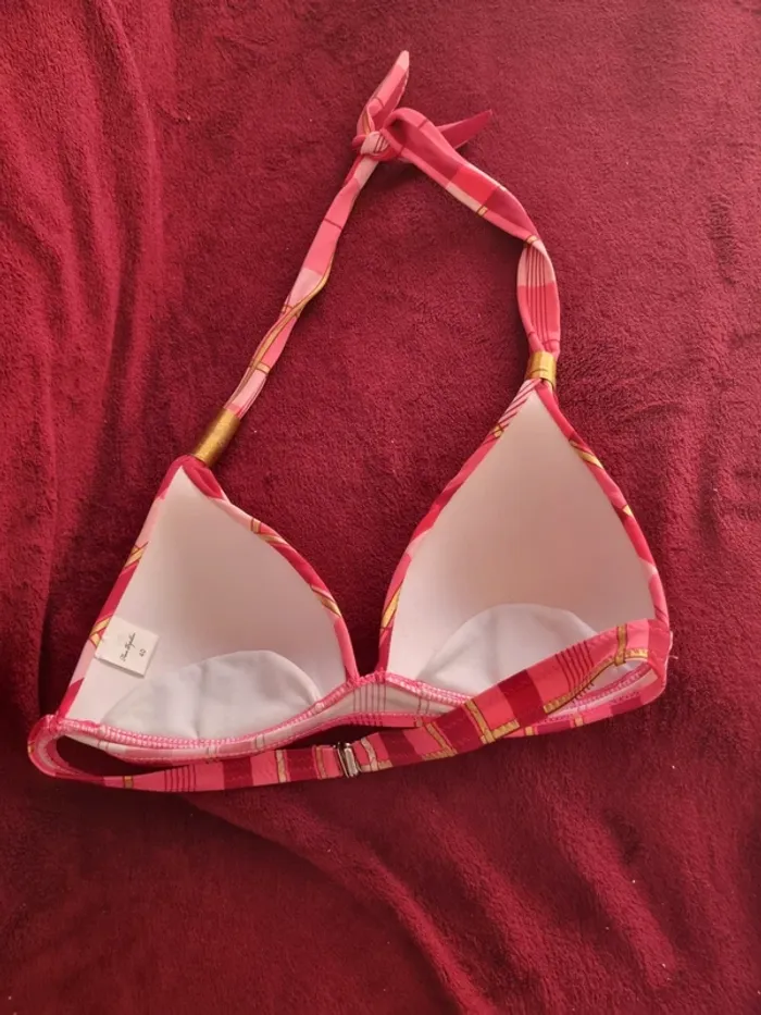 Haut de maillot de bain - photo numéro 2