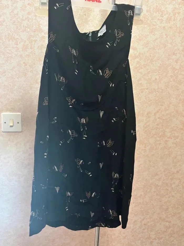 Robe courte taille 36 marque Karl marc john