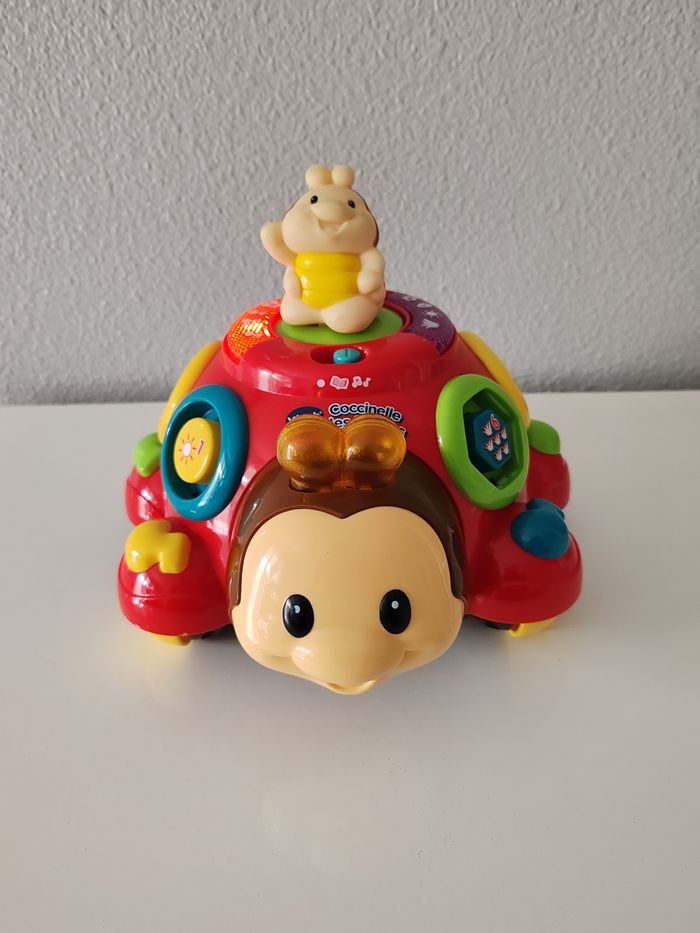 Coccinelle des Formes VTECH