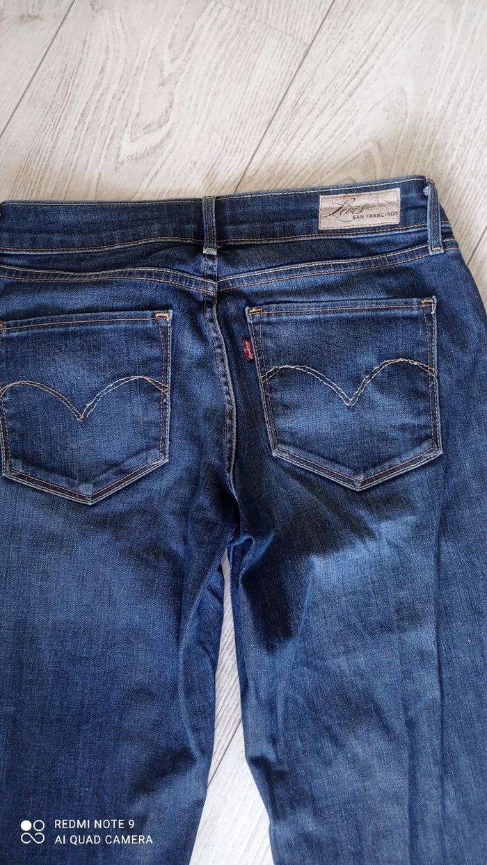 Jean Levi's Bold Curve t coupe droite taille w29L32 soit un 38 - photo numéro 5