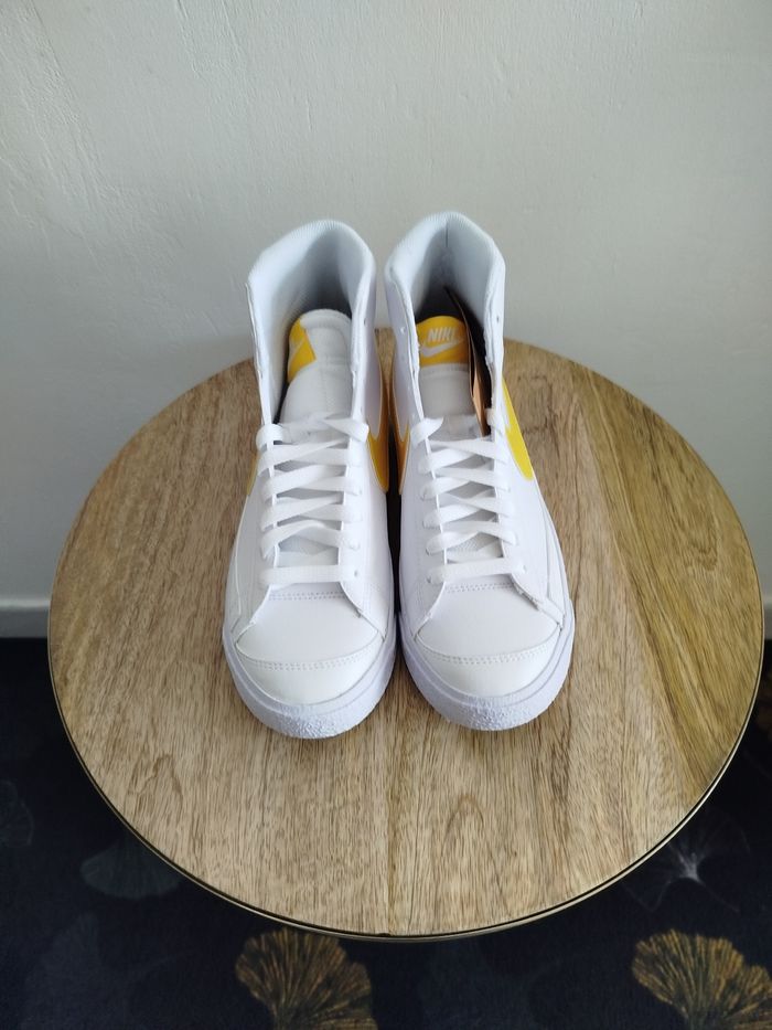 Baskets Nike T  38 - photo numéro 5