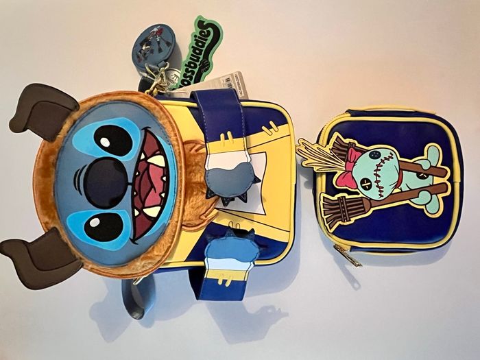 Sacoche avec porte-monnaie Stitch édition la bête Loungefly - photo numéro 7