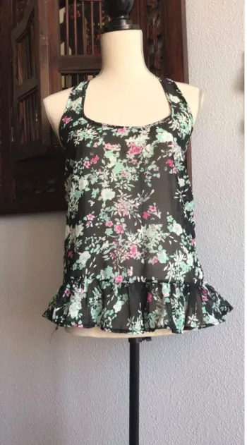 Top léger à fleurs XS