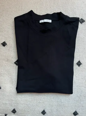 Tee shirt noir Zara - taille S