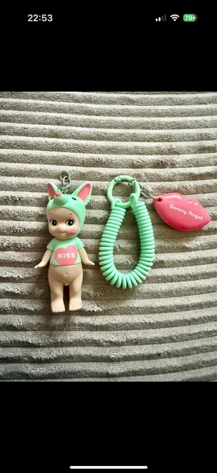 Sonny Angel Mini Figure Charm – Kiss Kiss Series 💕 Ultra Rare - photo numéro 2