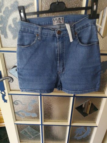 Short ikks compagnie