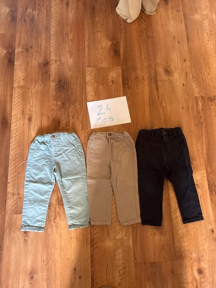 Lot de 3 pantalons Kiabi taille 24 mois