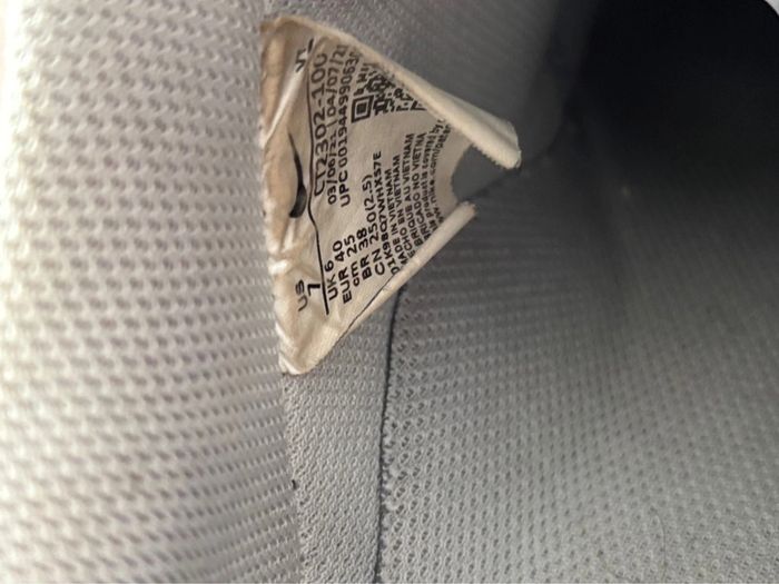 Baskets Nike air force one blanches et Virgile noire - photo numéro 4