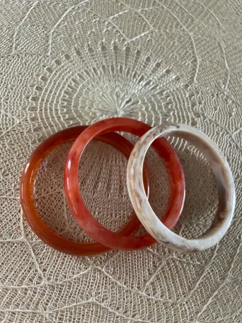 Lot 3 bracelets acrylique