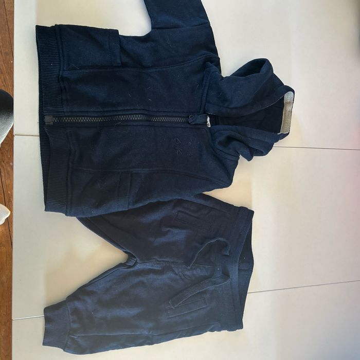 Ensemble de jogging