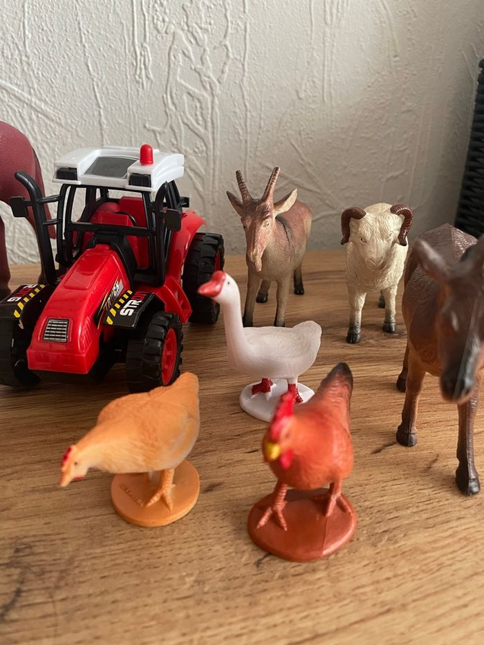 Lot/set d’animaux de la ferme + tracteur - photo numéro 2