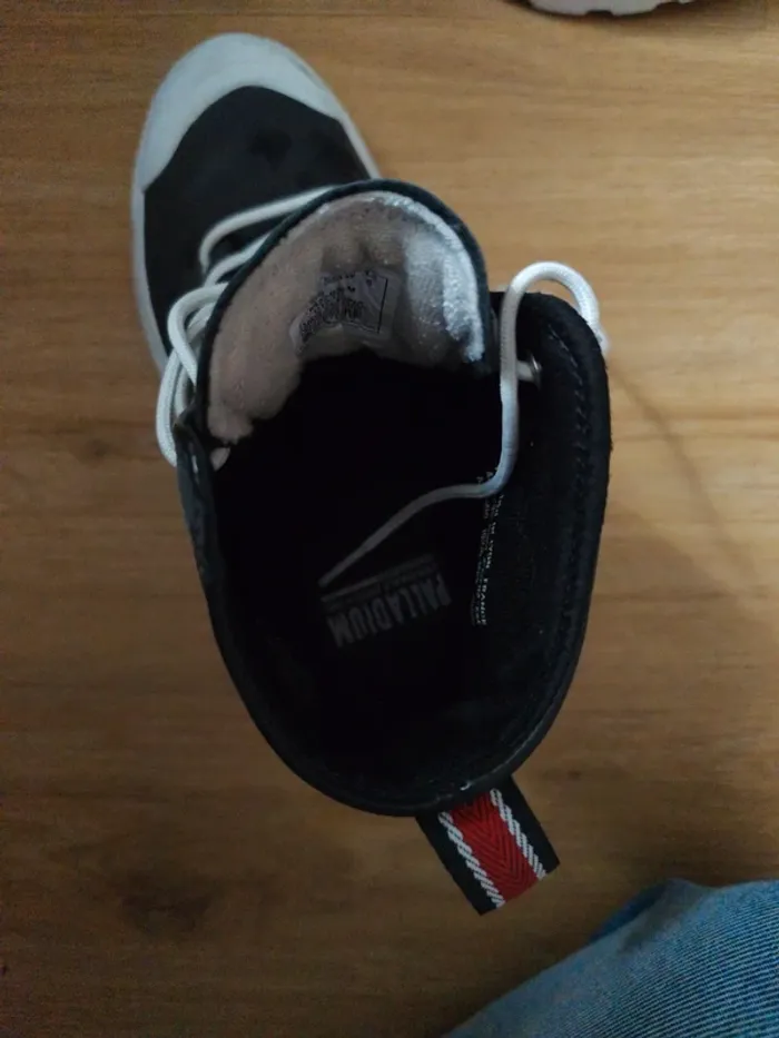 Baskets hautes Palladium 37 cuir noir semelle blanc - photo numéro 3