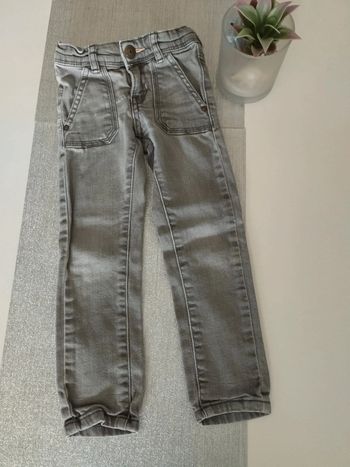 Jean skinny taille 3 ans