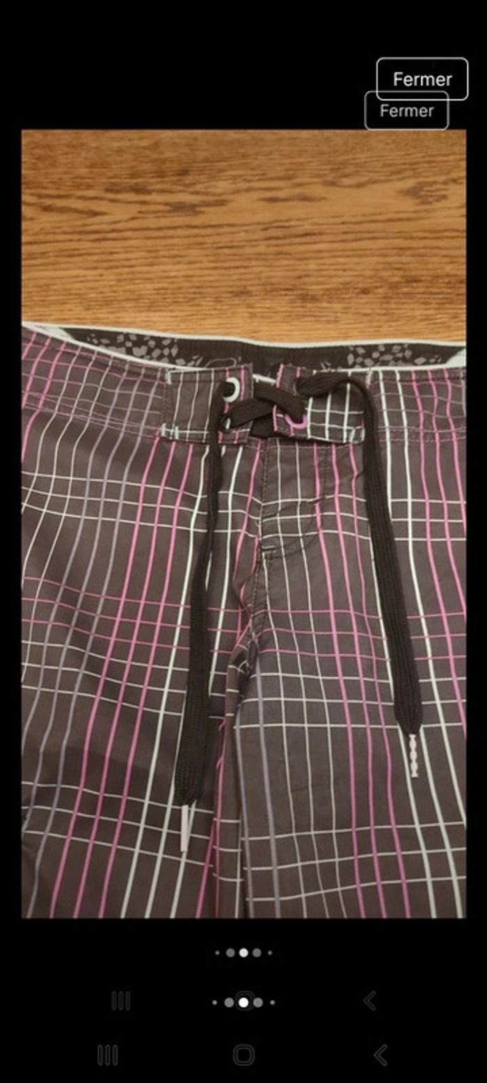 Bermuda O'neill femme size 29 fr 38/40 - photo numéro 3