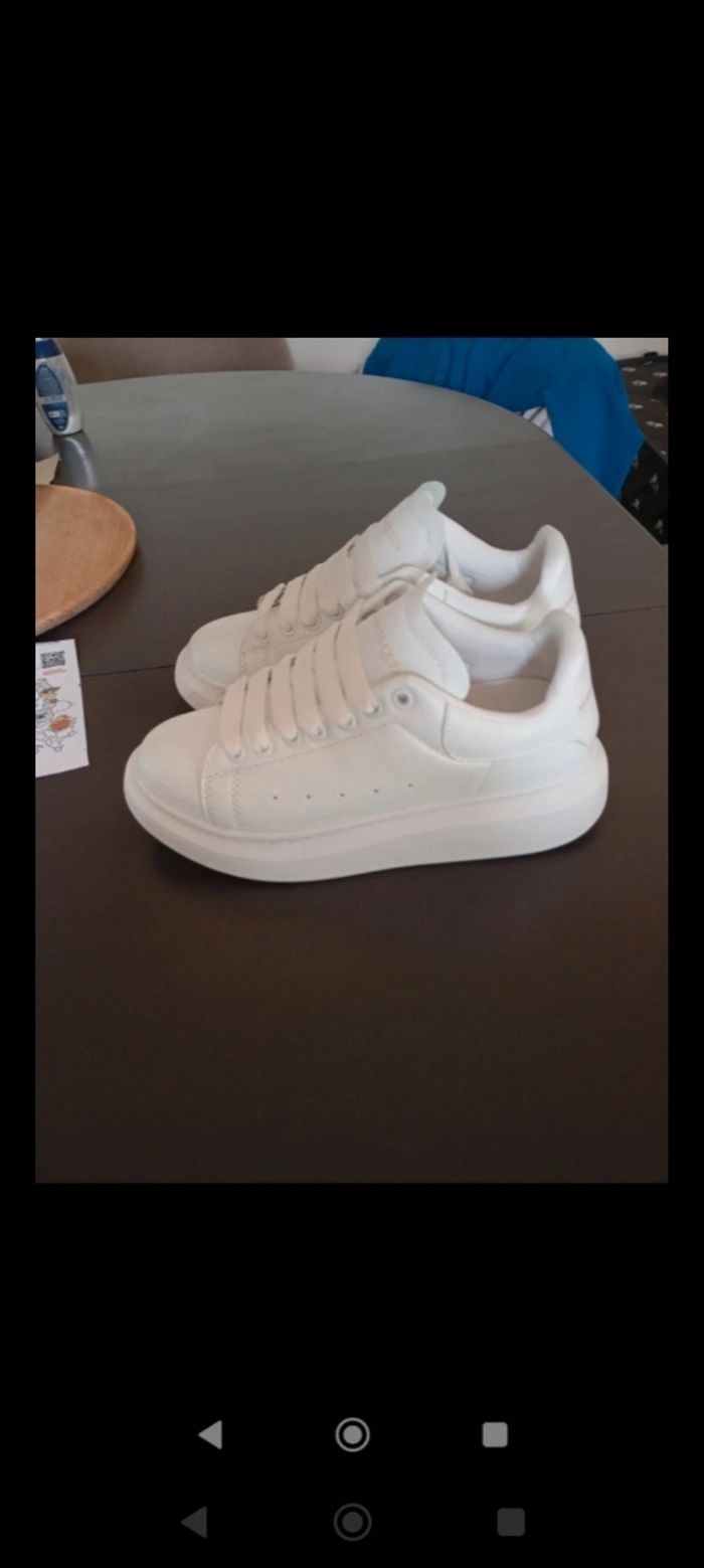 Basket Alexander McQueen blanche taille 37 - photo numéro 2