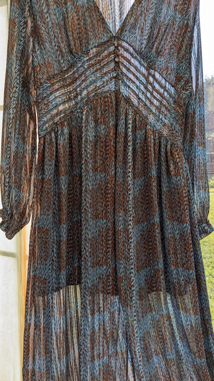 Robe mi-longue, à manches 3/4. - photo numéro 7