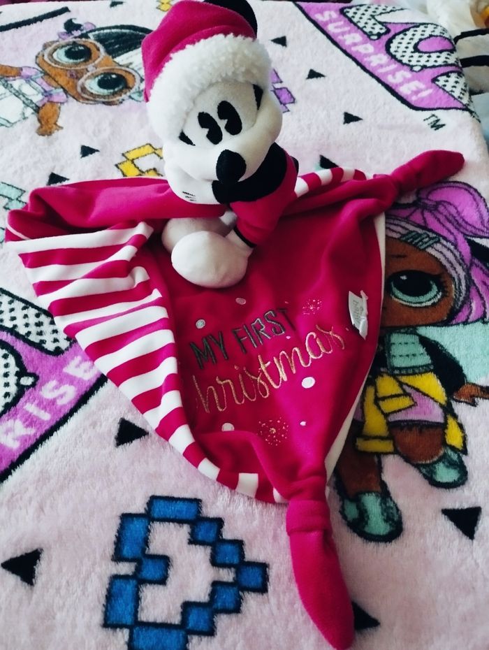 Doudou mouchoir Mickey - photo numéro 2