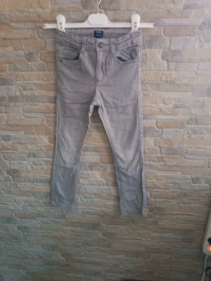 Jean slim fit gris Kiabi 6A - photo numéro 1