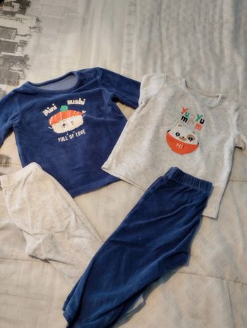 Lot 2 pyjamas chaud