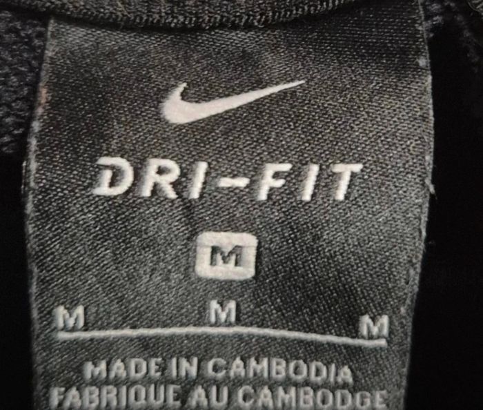Gilet Nike noir taille M - photo numéro 6