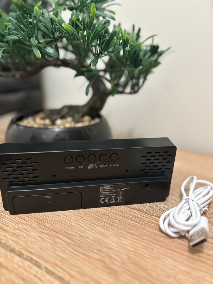 Réveil miroir - photo numéro 4