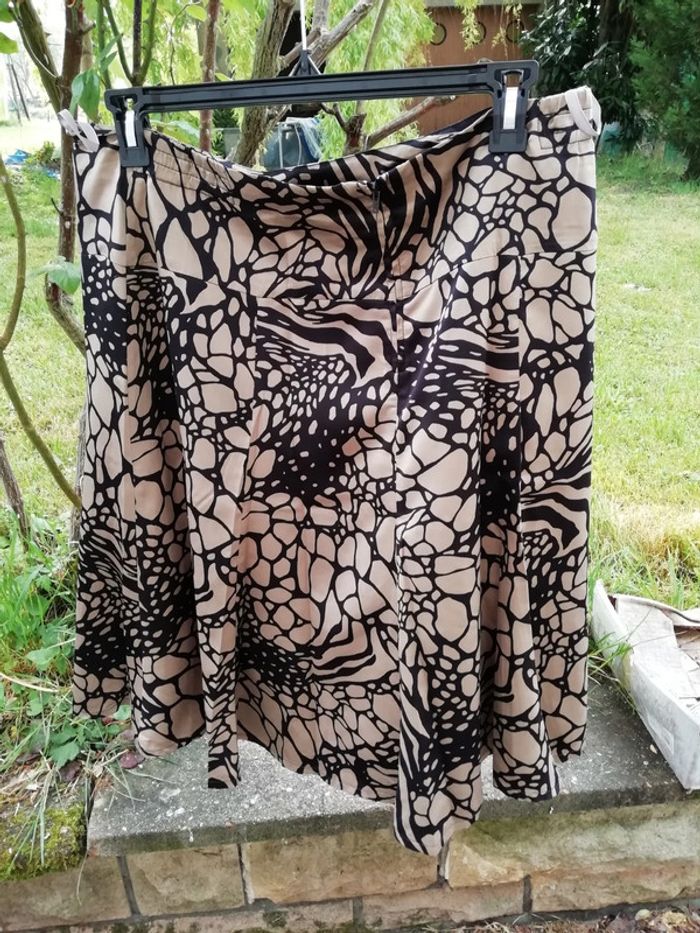 Jupe polyester très agréable à porter