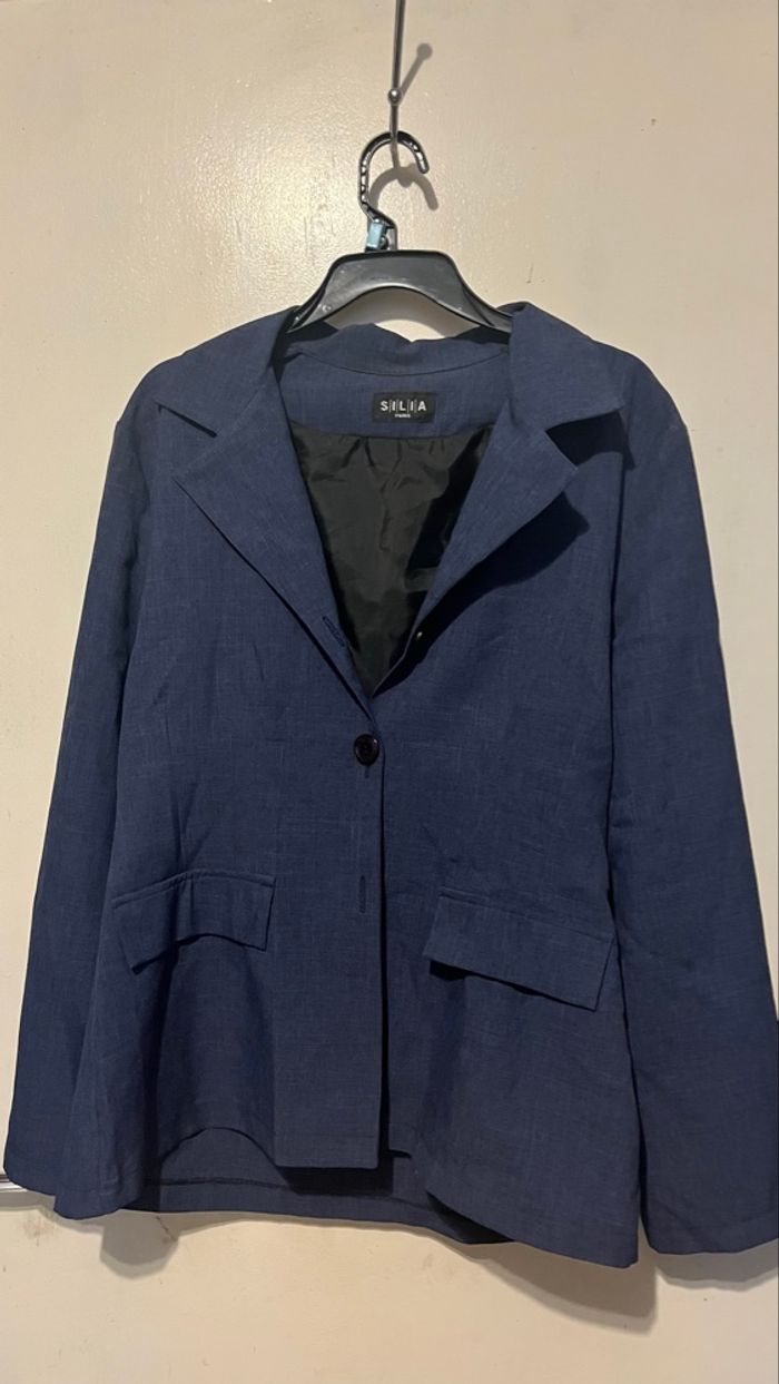 Ensemble jupe et tailleur - photo numéro 4