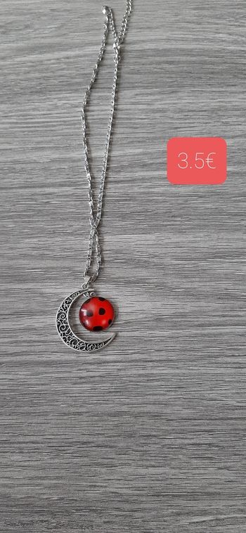 a vendre collier.neuf emballe