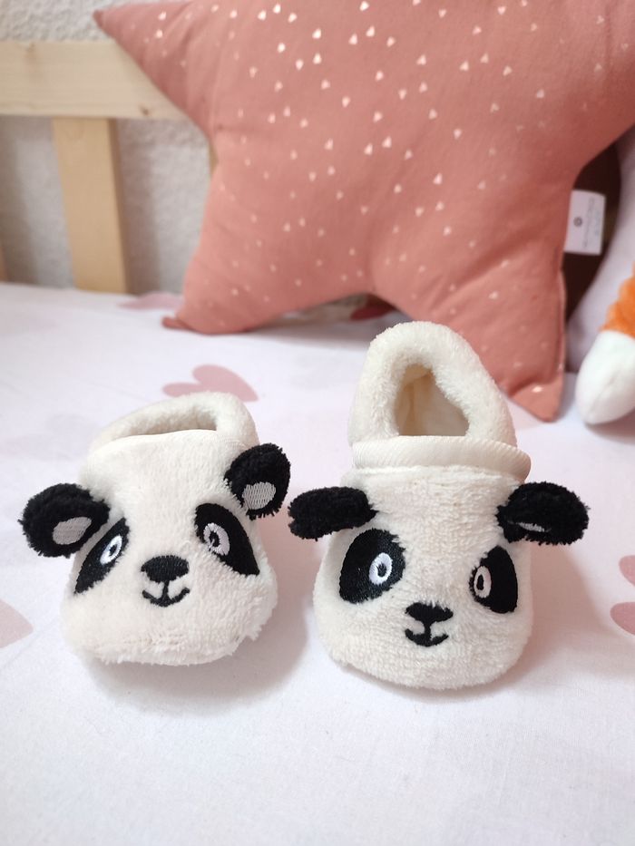 Paire de chaussons Panda 🐼 - Neuf - Naissance - Noir et blanc - photo numéro 2