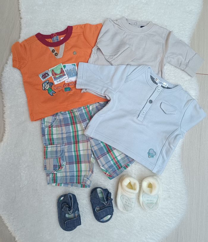 Lot vêtements naissance/1mois - photo numéro 3