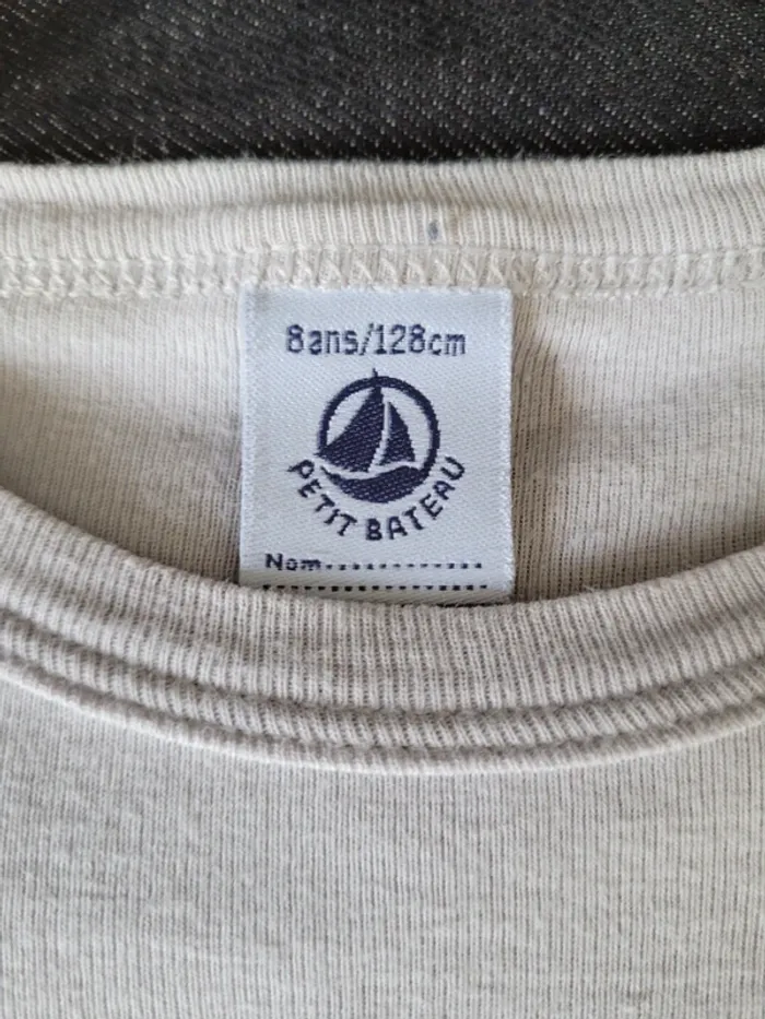 Tee-shirt Petit Bateau 8 ans - photo numéro 4