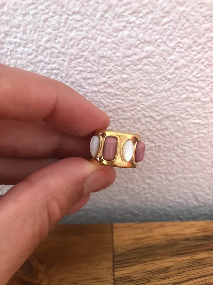Bague dorée Pierres rose et perle