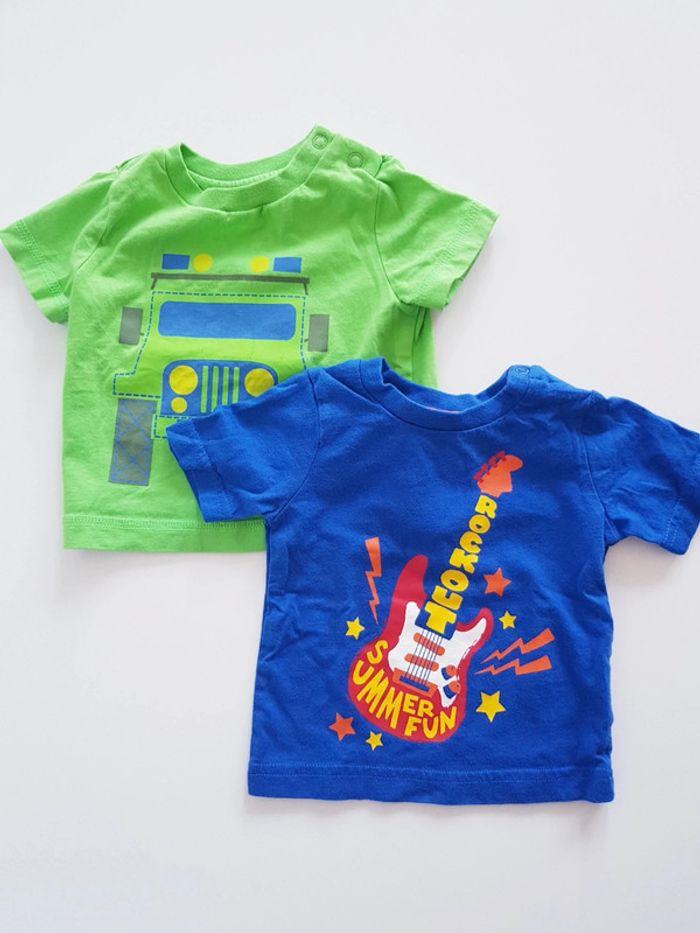 Mothercare - Lot de 2 tee-shirts à manches courtes - Neuf !