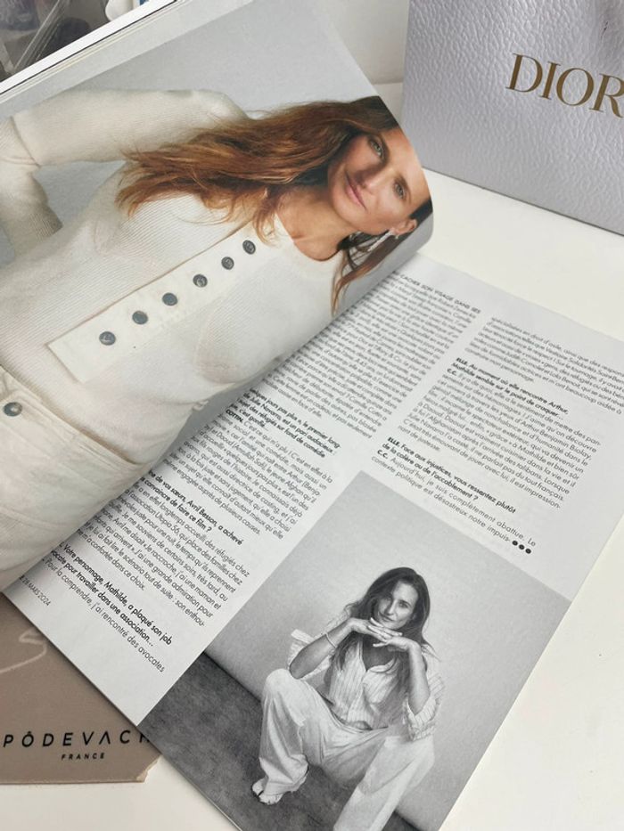 Magazine ELLE - Camille Cottin - Mars 2024 - photo numéro 4