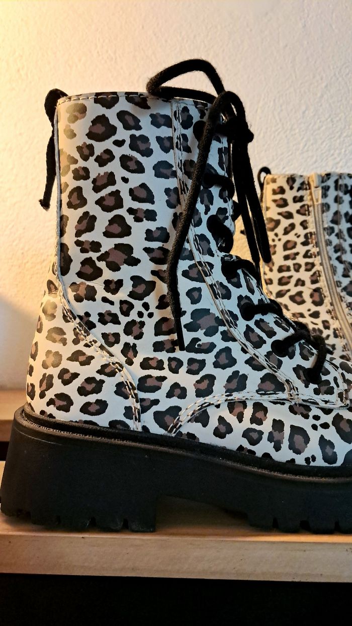 Bottines Zara léopard – Taille 33 – Très bon état - photo numéro 2