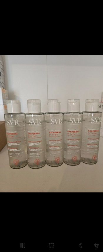 Lot demaquillant palpebral svr