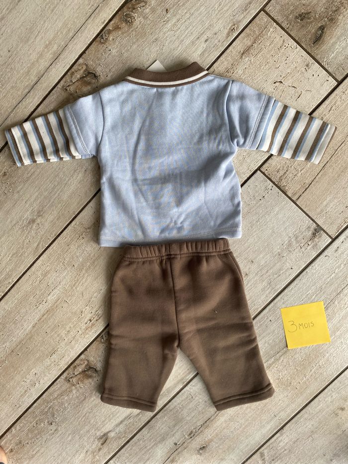 Ensembles 3 Mois - photo numéro 3