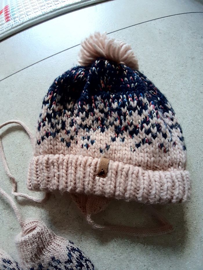 Bonnet et gants - photo numéro 2
