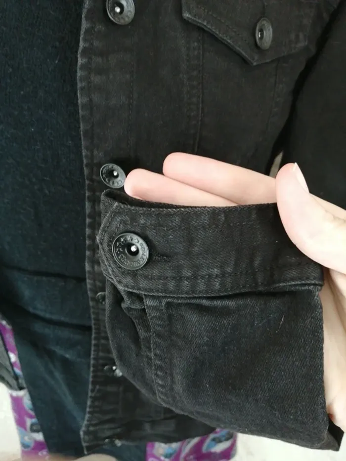 Veste en jeans noire avec poches et boutons / esmara / (42) - photo numéro 4