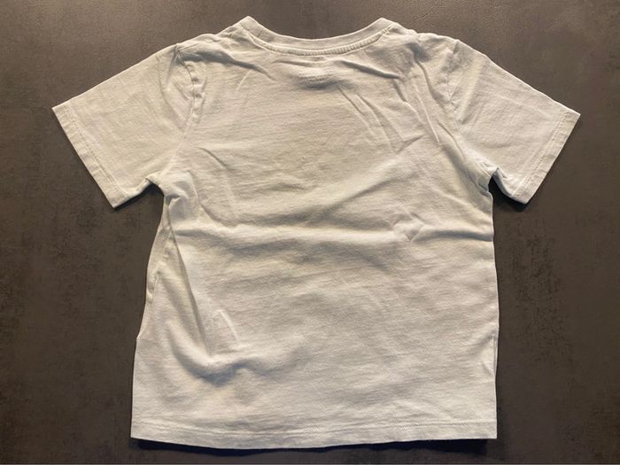 T-shirt Hulk H&M taille 4/6 ans - photo numéro 4
