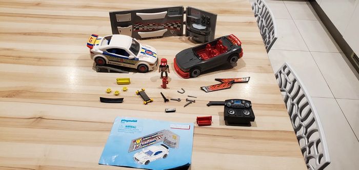 Lot 2 voitures tuning  incomplet 4365 et 4366 playmobil - photo numéro 2