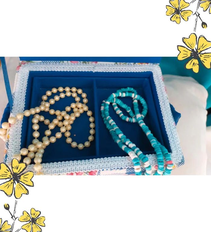 Coffret Bijoux vintage & ethniques + boîte à bijoux tissu fleuri - photo numéro 7