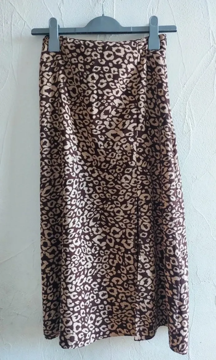 Jupe longue imprimé léopard Taille 34
